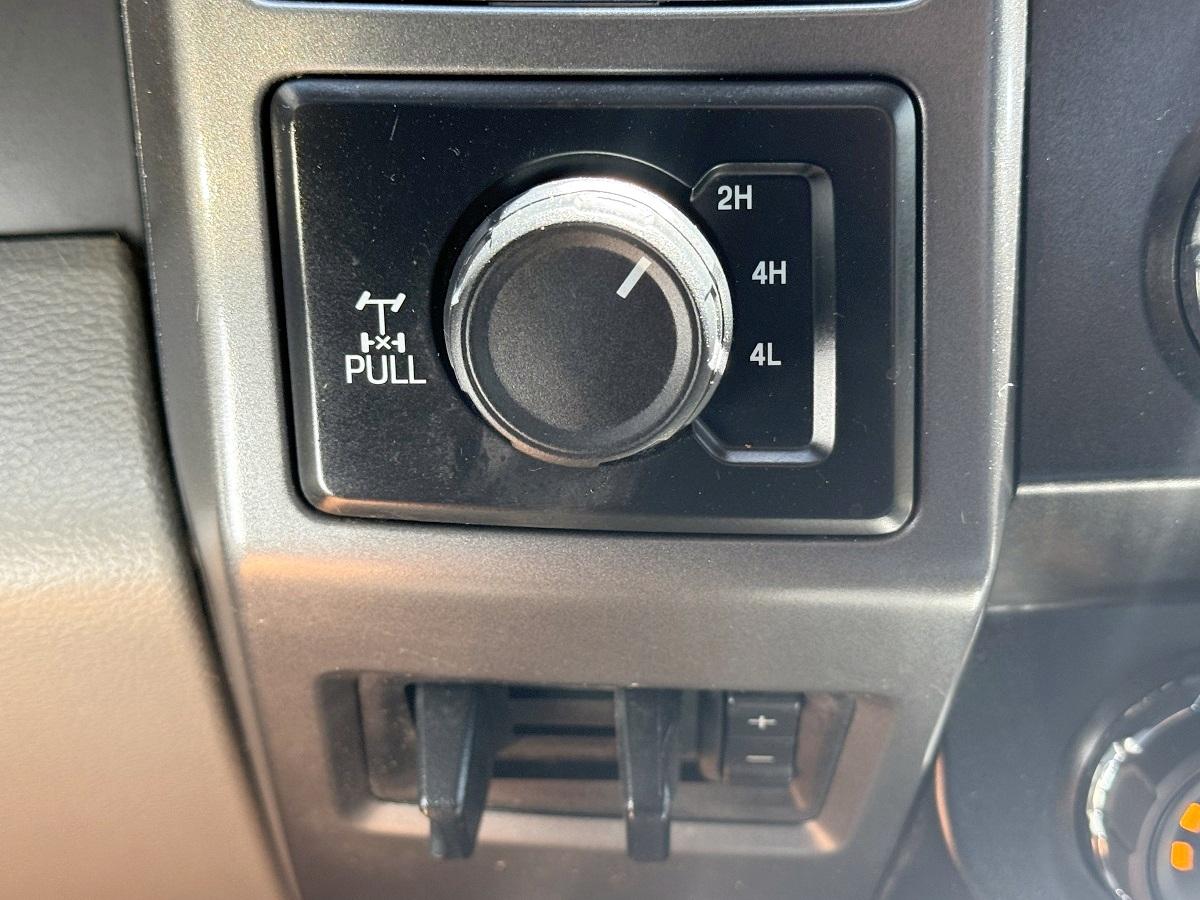 Ford Super Duty F-350 SRW XLT 4WD SuperCab 8' Box 2019