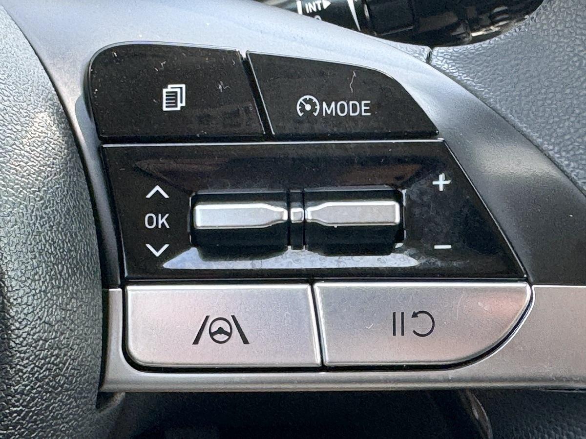 Hyundai Elantra SEL 2021