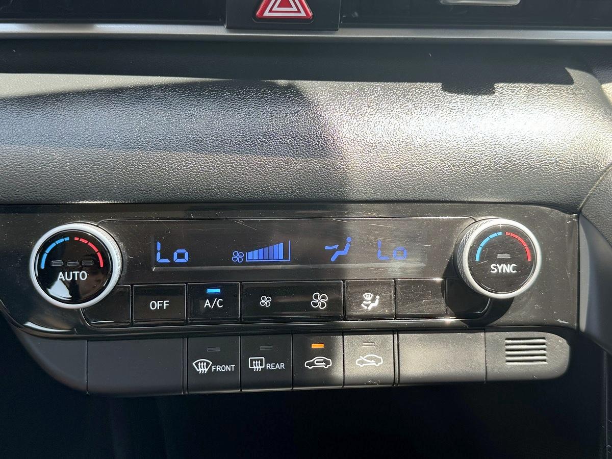 Hyundai Elantra SEL 2021