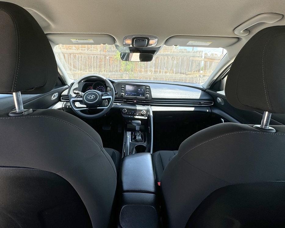 Hyundai Elantra SEL 2021