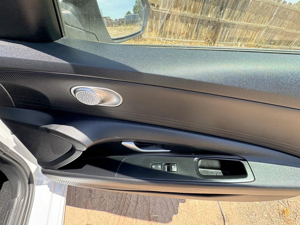 Hyundai Elantra SEL 2021