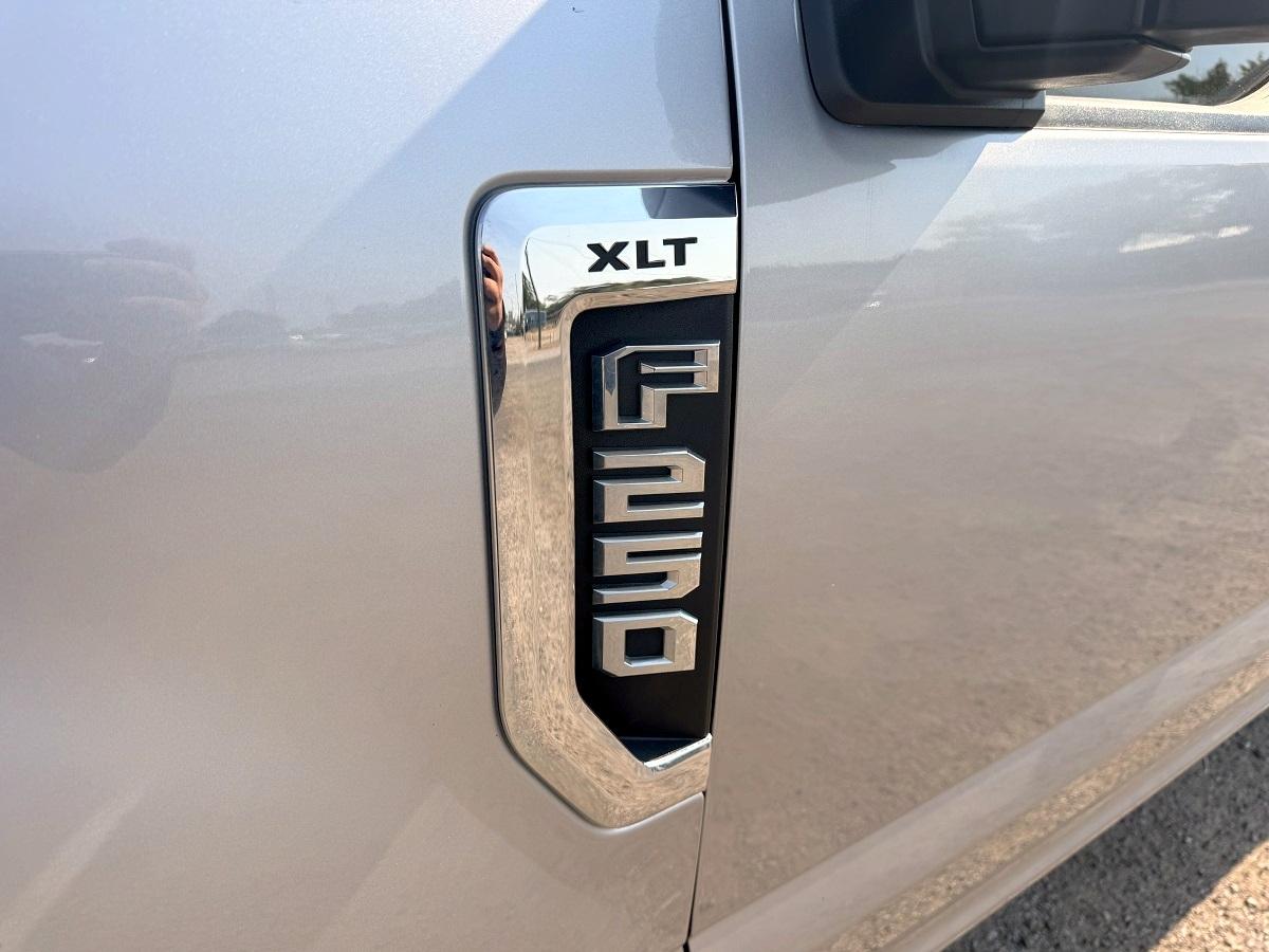 Ford Super Duty F-250 SRW  2022