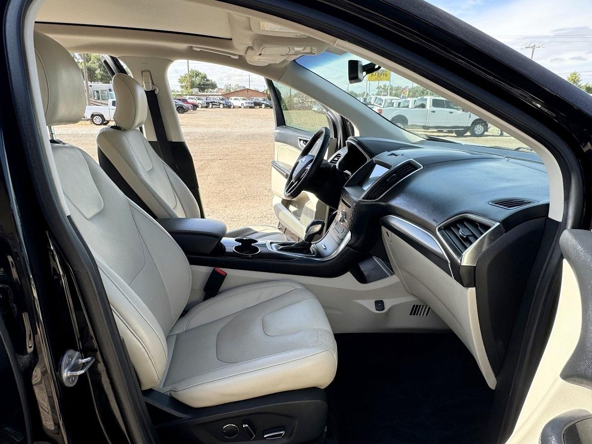 Ford Edge Titanium FWD 2018