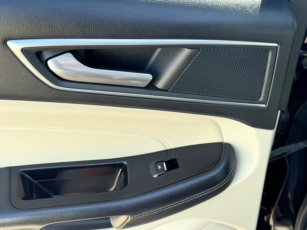 Ford Edge Titanium FWD 2018