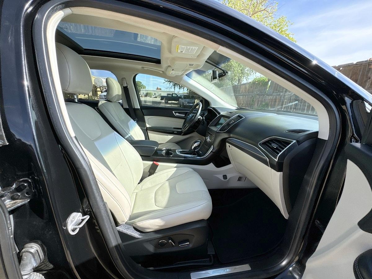 Ford Edge Titanium FWD 2018
