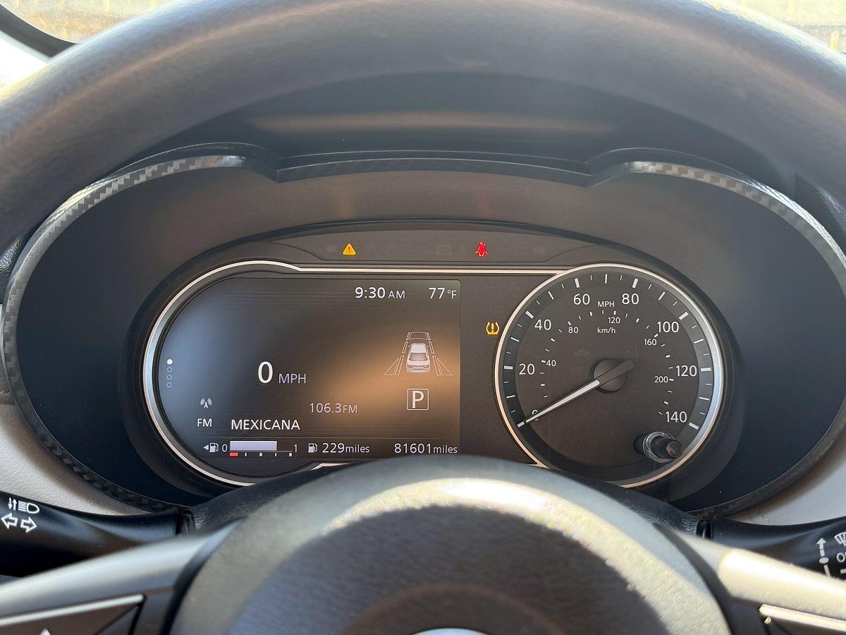 Nissan Versa SV CVT 2021