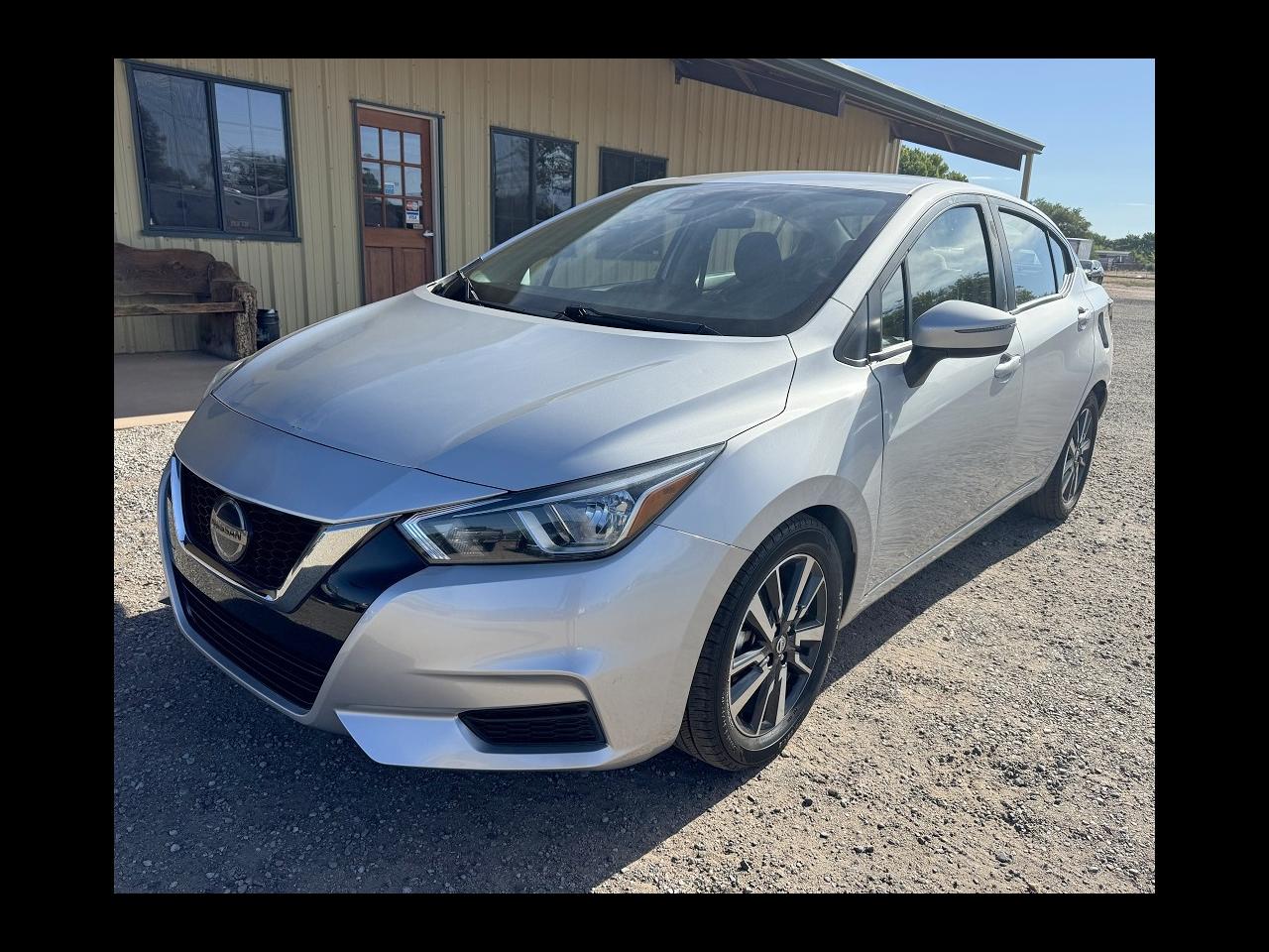 Silver 2021 Nissan Versa Sedan Front-Wheel Drive Automatic