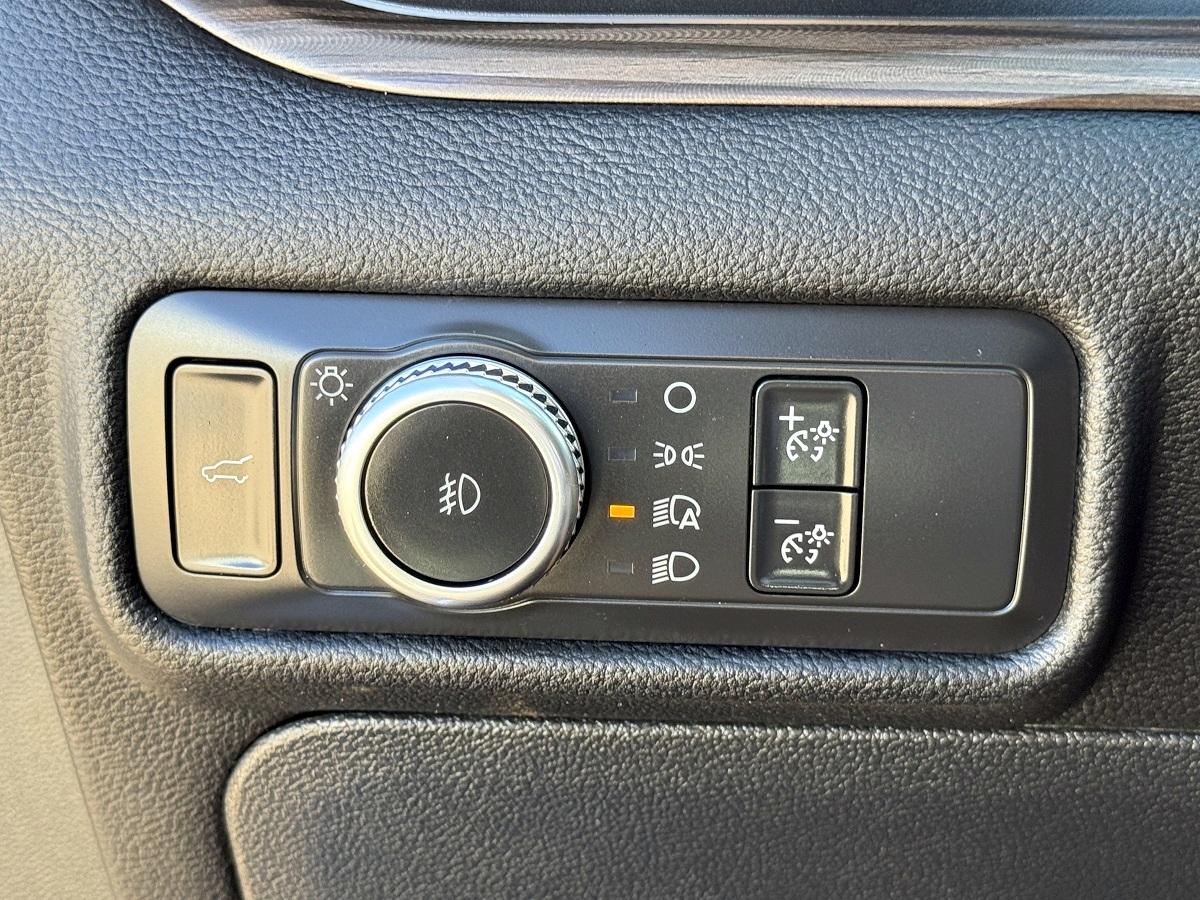 Ford Explorer Limited RWD 2021