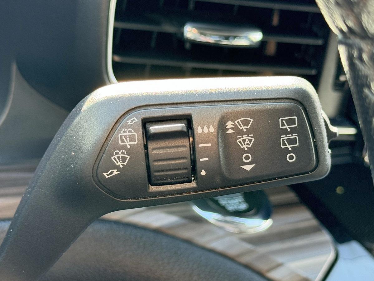Ford Explorer Limited RWD 2021