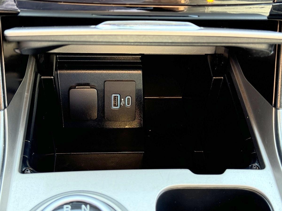 Ford Explorer Limited RWD 2021