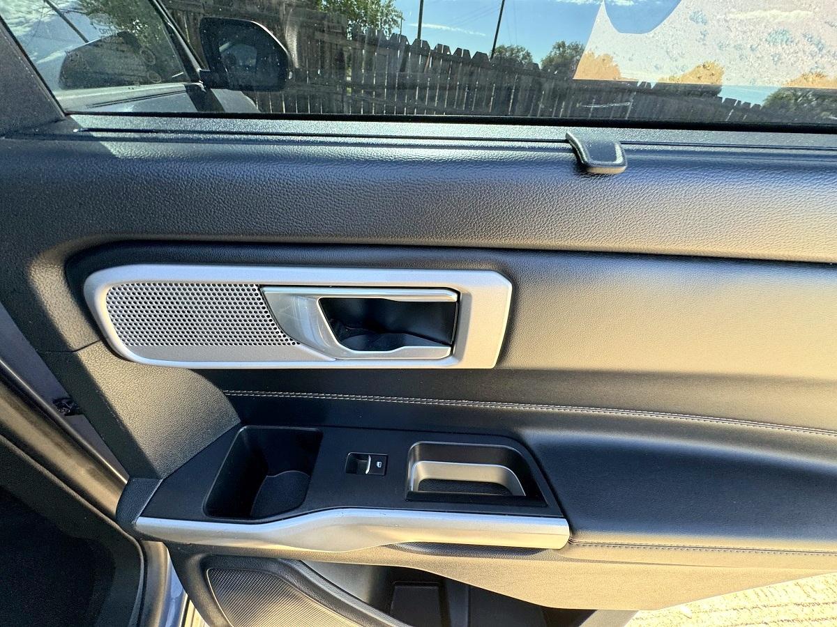 Ford Explorer Limited RWD 2021