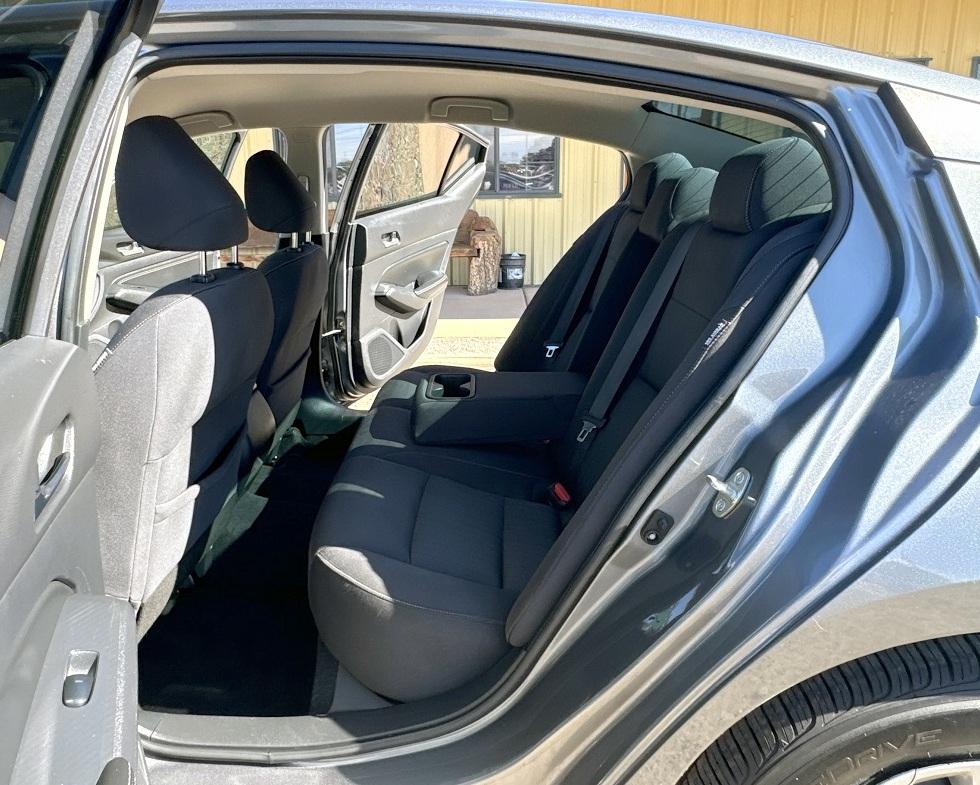 Nissan Altima 2.5 S Sedan 2020