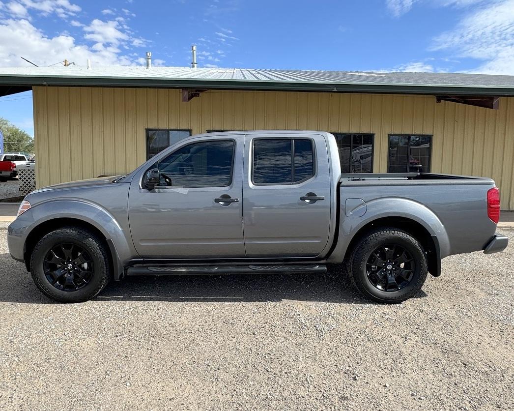 Nissan Frontier Crew Cab 4x4 SV Auto 2020