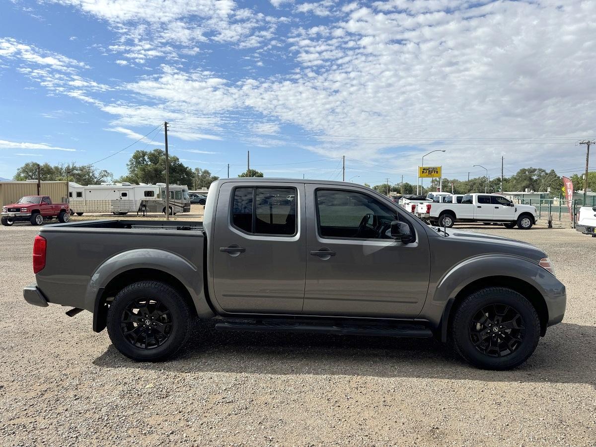 Nissan Frontier Crew Cab 4x4 SV Auto 2020