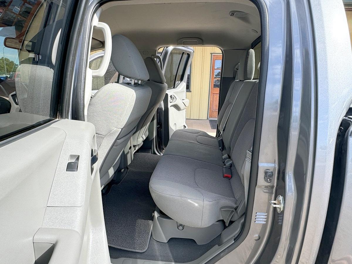 Nissan Frontier Crew Cab 4x4 SV Auto 2020