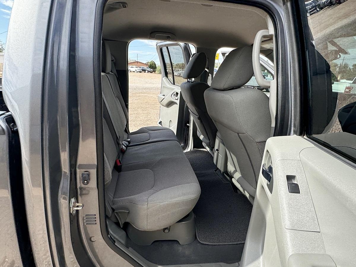Nissan Frontier Crew Cab 4x4 SV Auto 2020