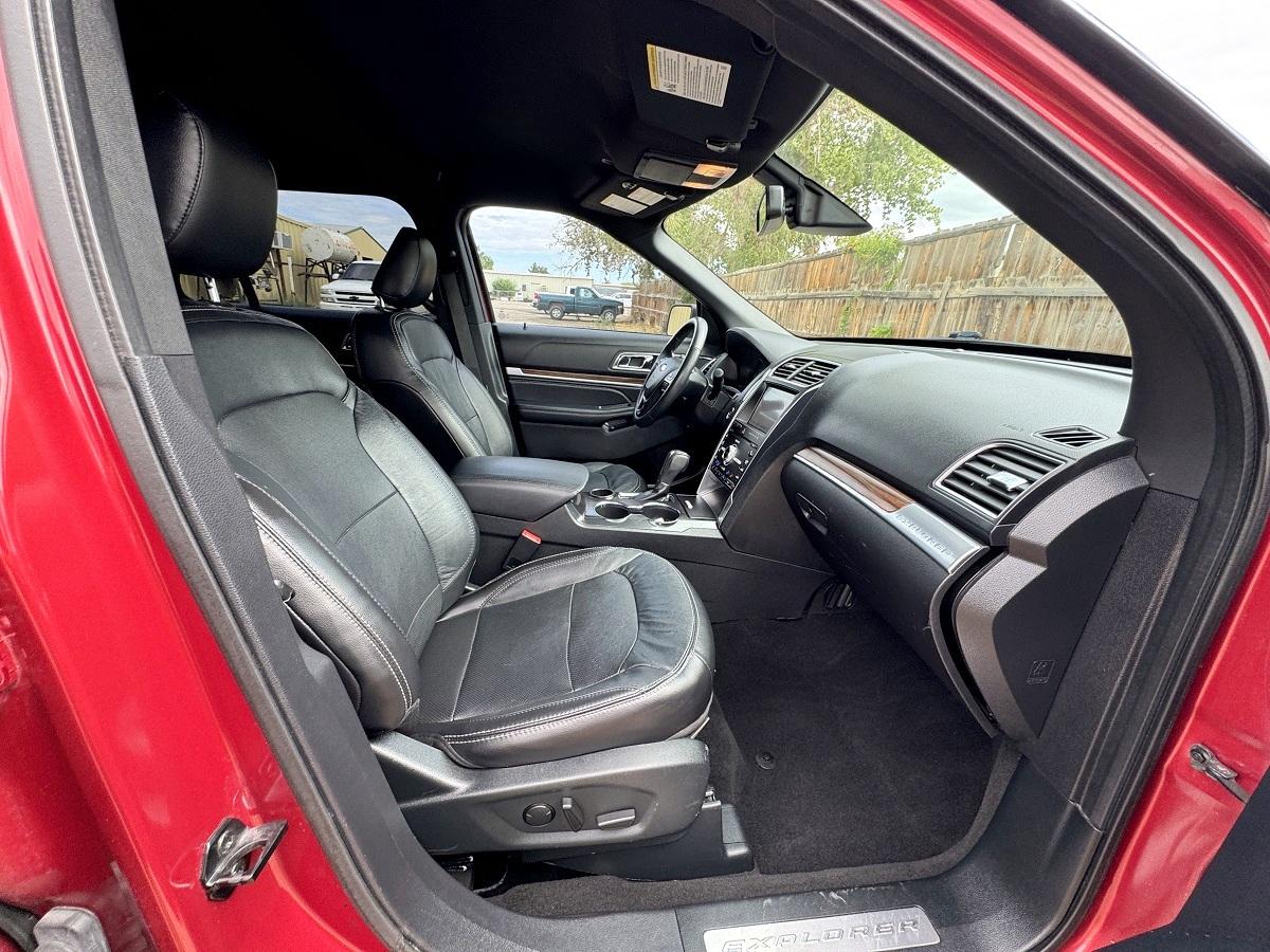 Ford Explorer Limited FWD 2019