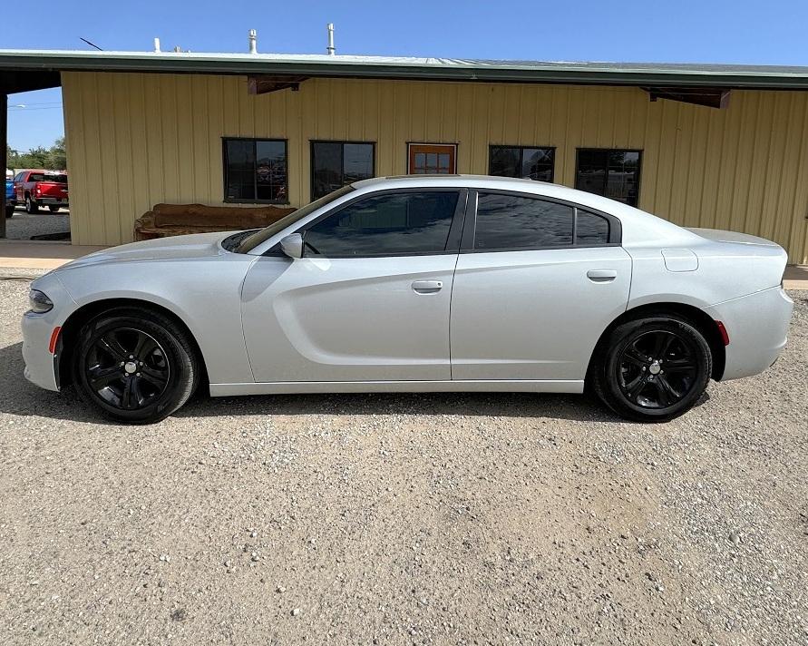 Dodge Charger SXT RWD 2022
