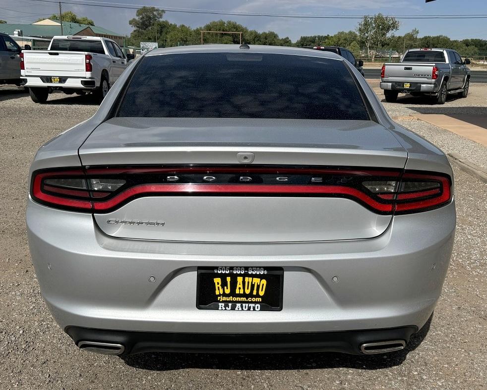 Dodge Charger SXT RWD 2022