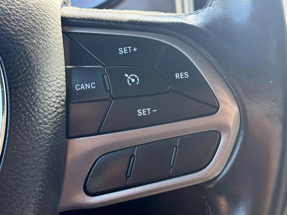 Dodge Charger SXT RWD 2022
