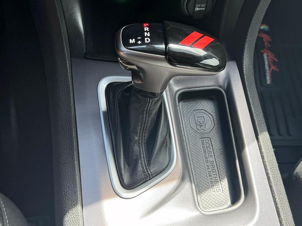 Dodge Charger SXT RWD 2022