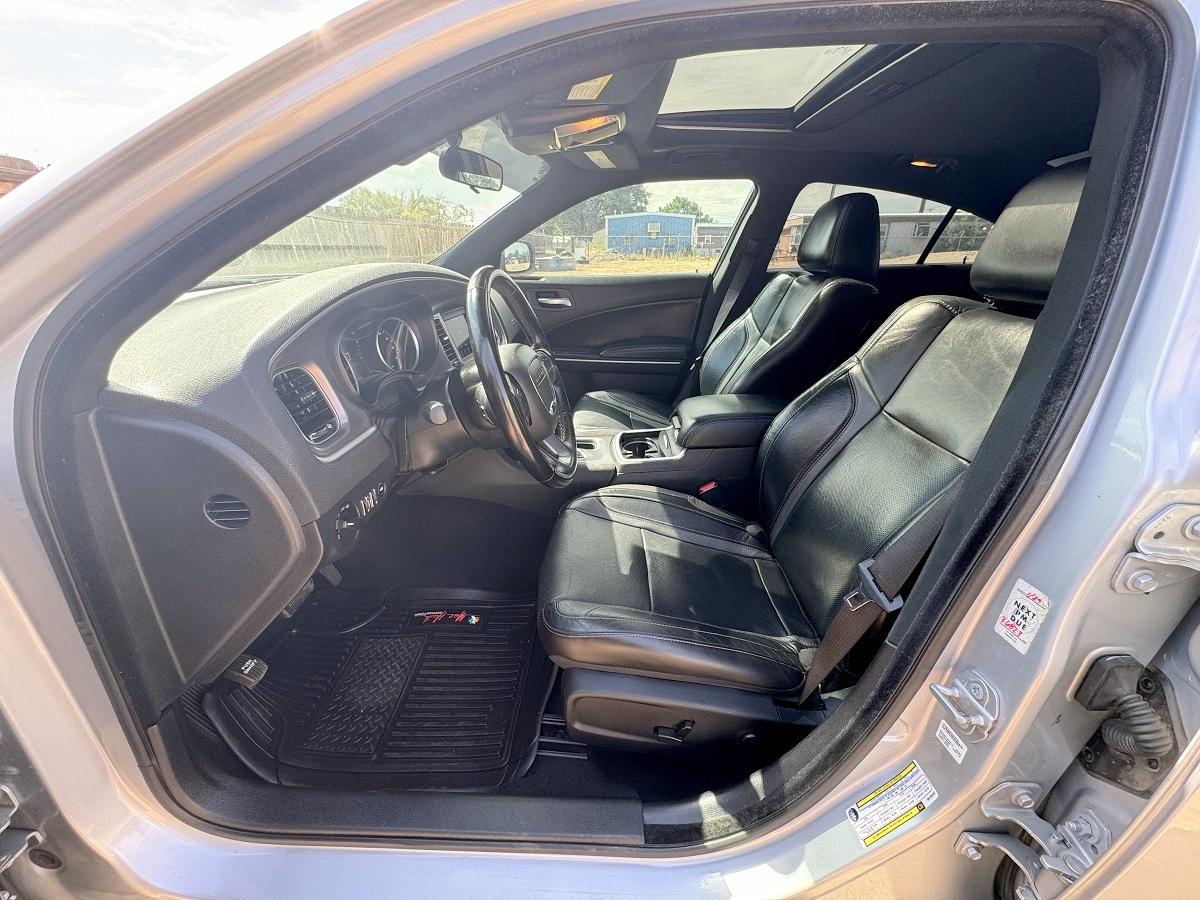 Dodge Charger SXT RWD 2022