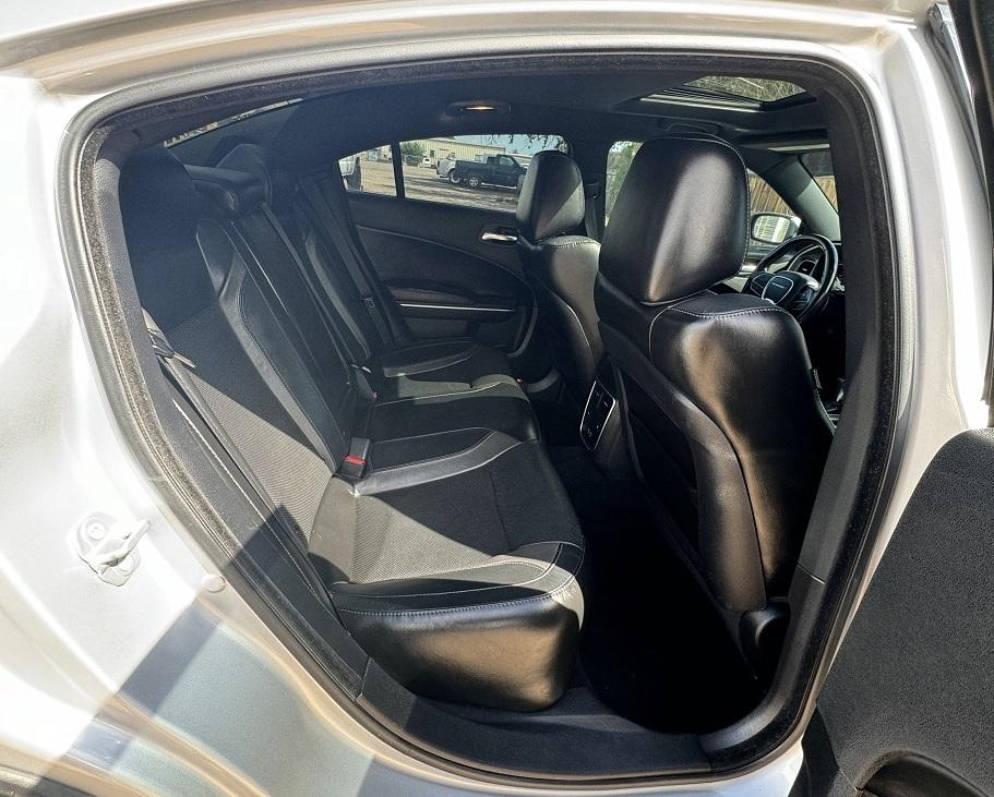 Dodge Charger SXT RWD 2022