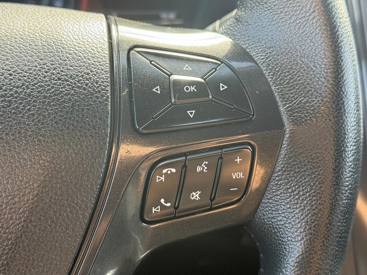 Ford Explorer XLT FWD 2019