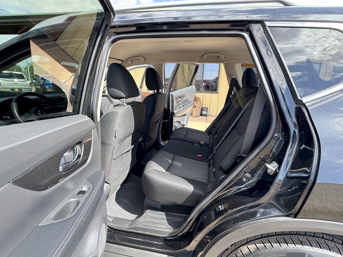 Nissan Rogue FWD SV 2018