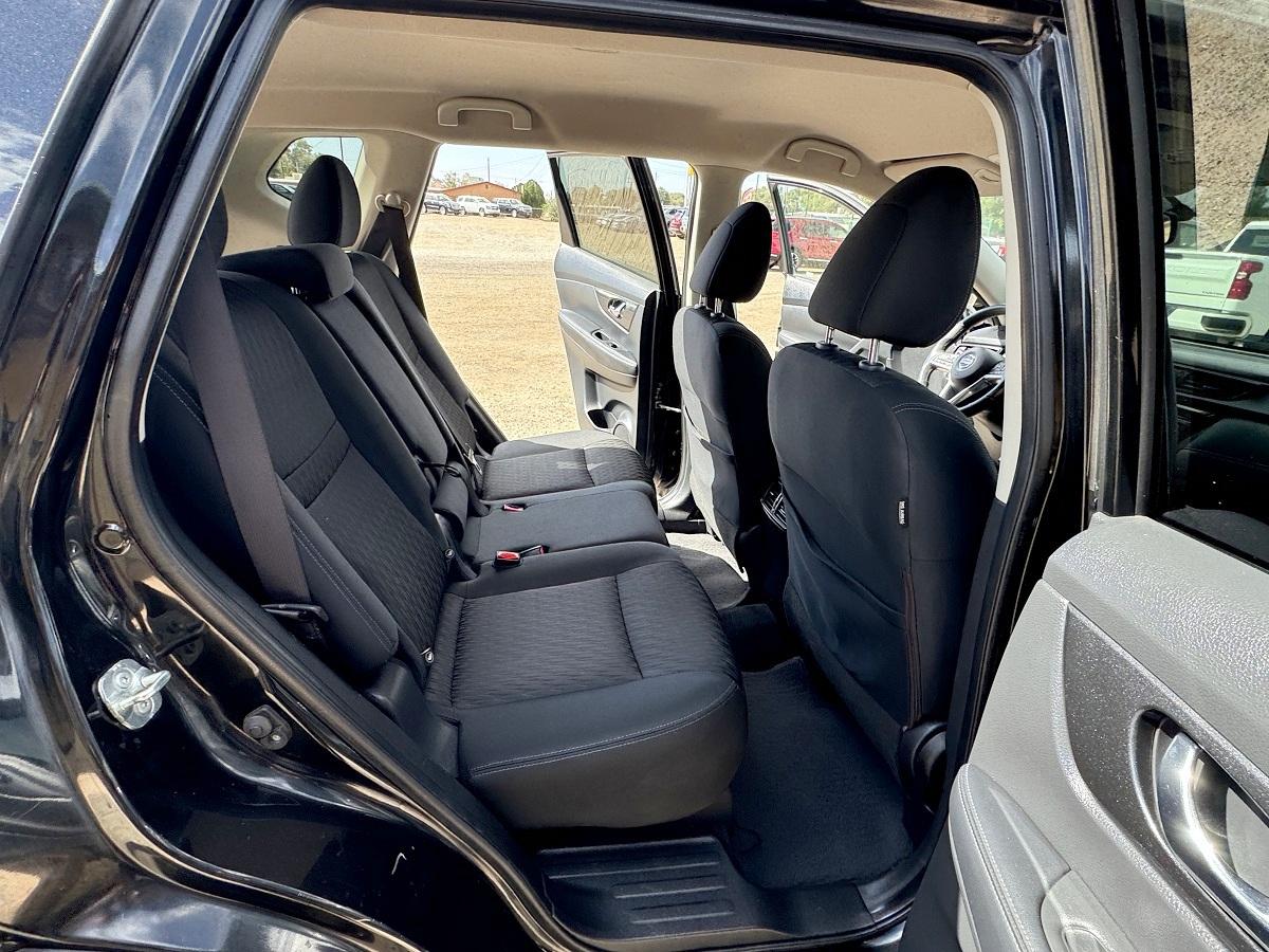 Nissan Rogue FWD SV 2018