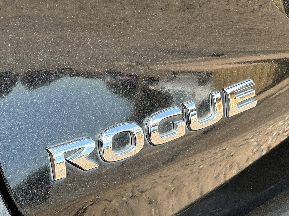 Nissan Rogue FWD SV 2018