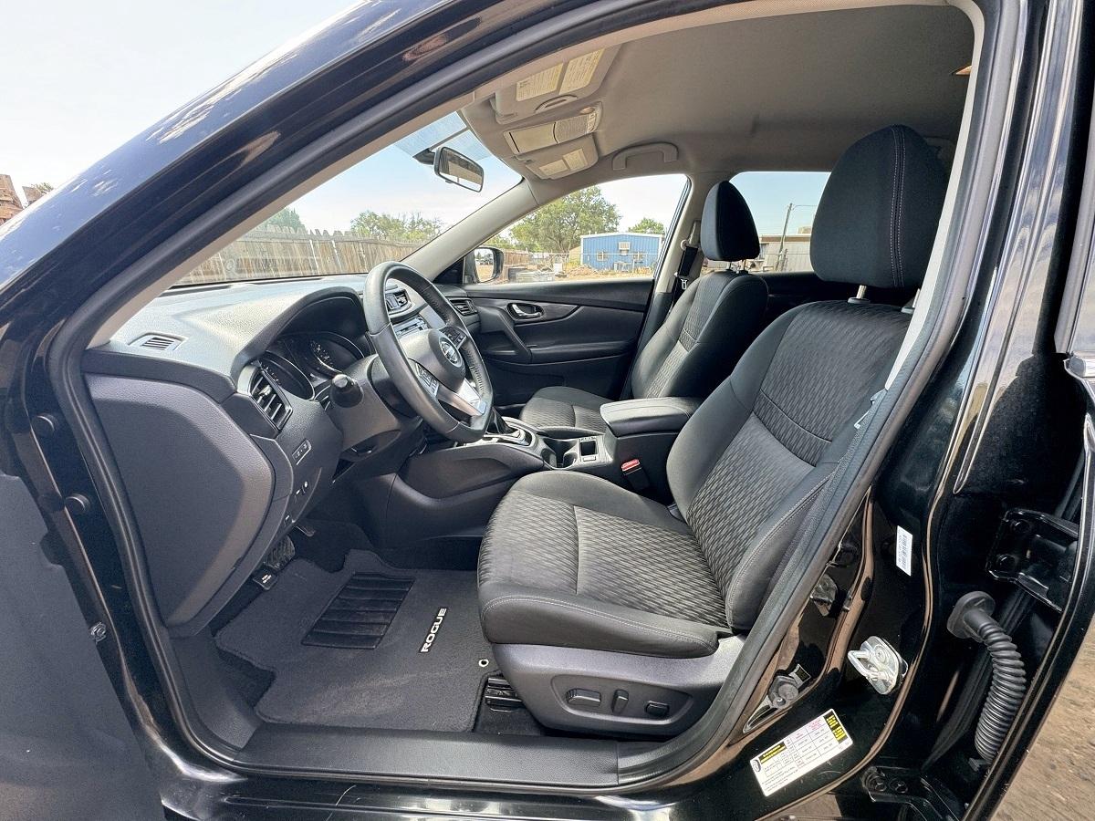 Nissan Rogue FWD SV 2018