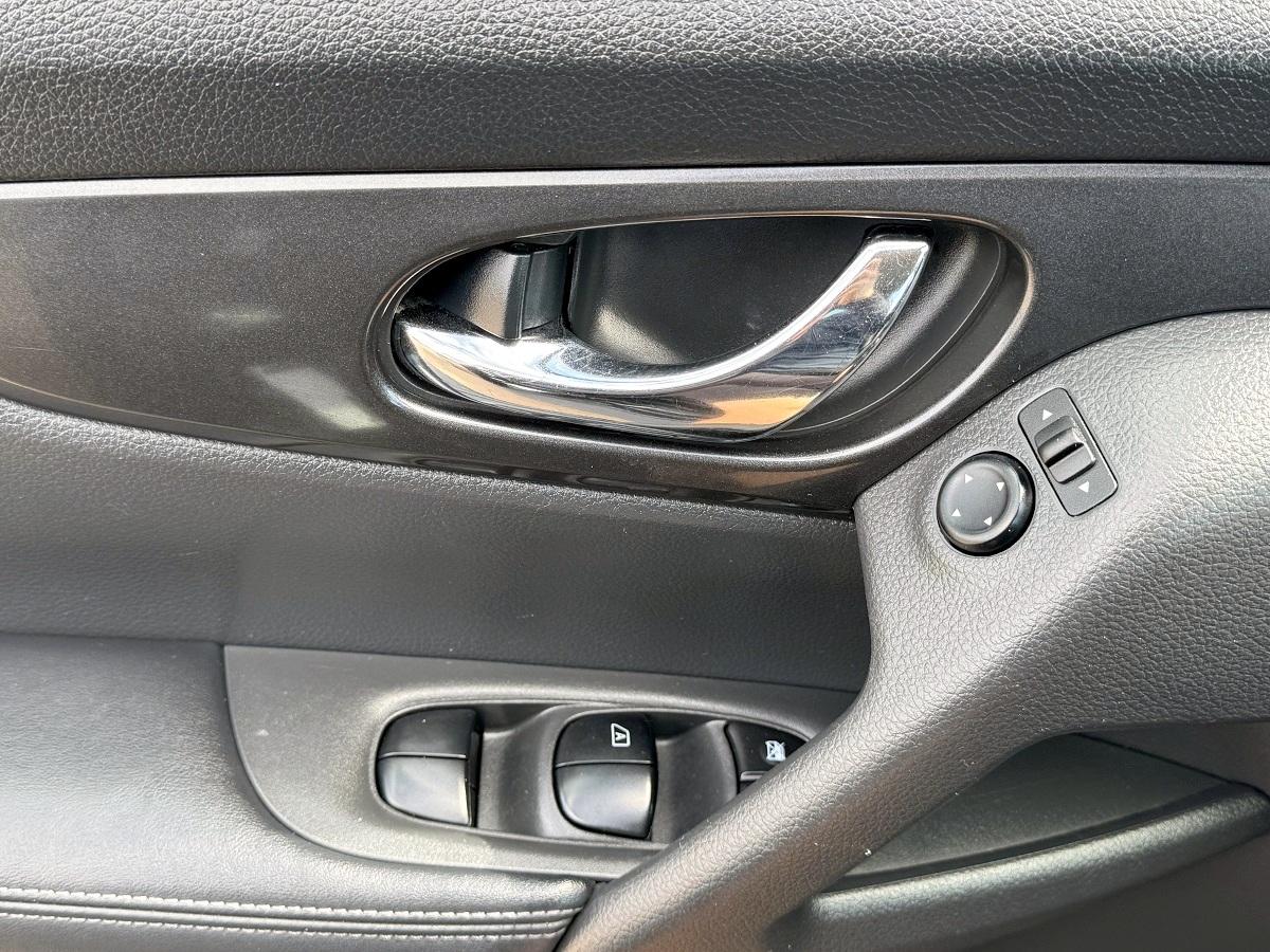 Nissan Rogue FWD SV 2018