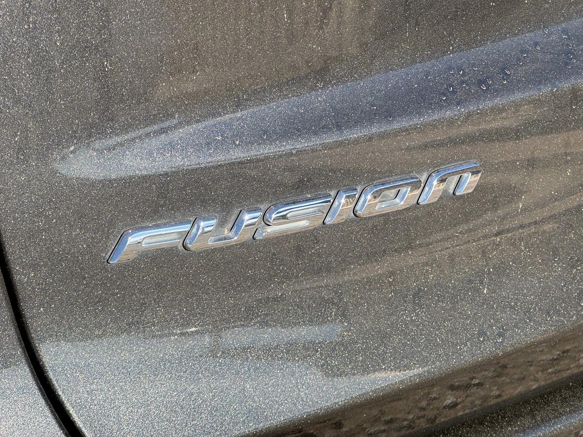 Ford Fusion SE FWD 2019