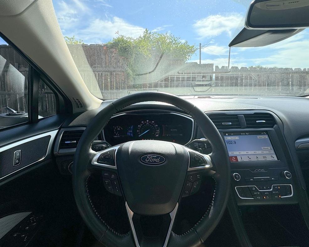 Ford Fusion SE FWD 2019