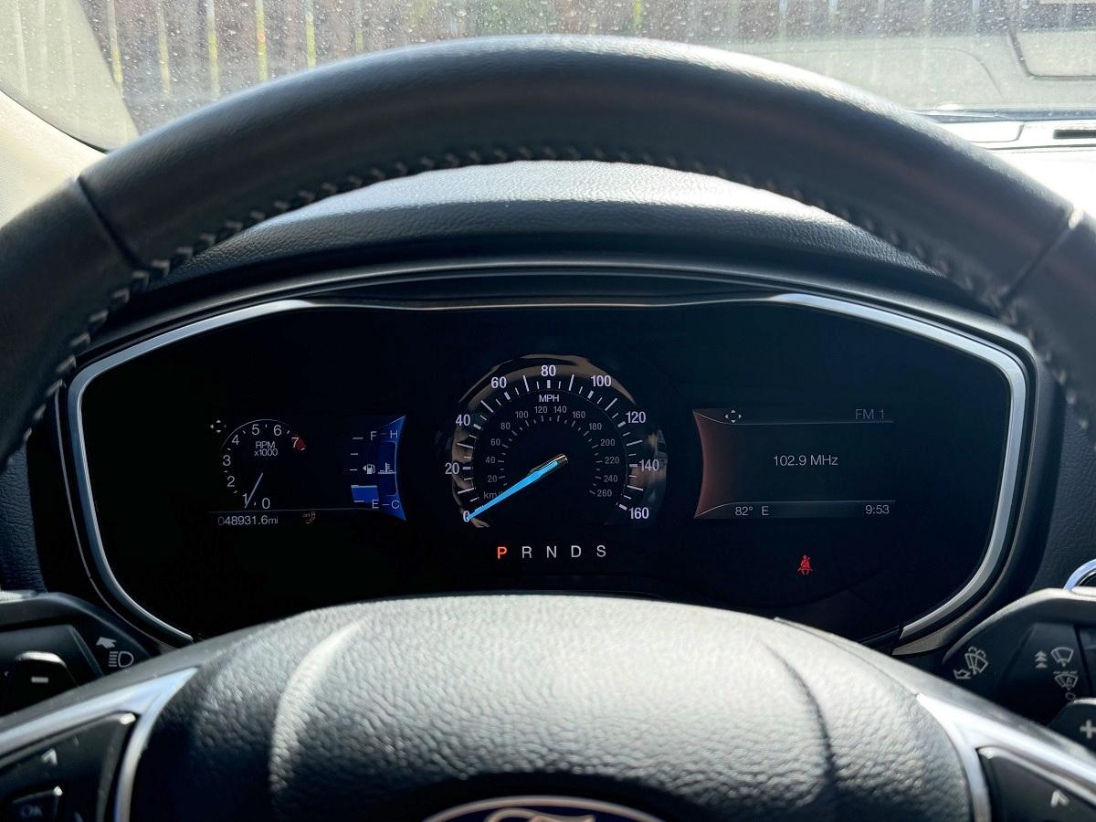 Ford Fusion SE FWD 2019