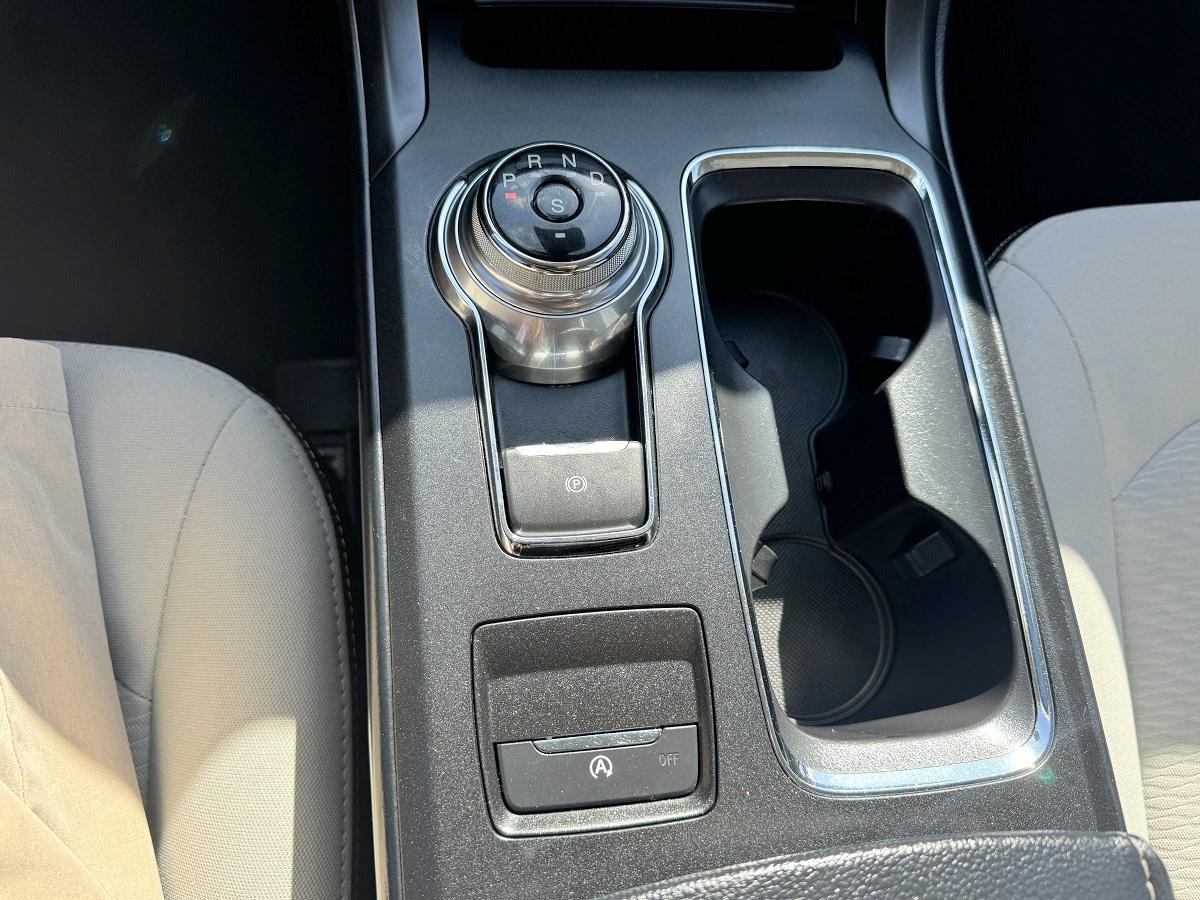 Ford Fusion SE FWD 2019