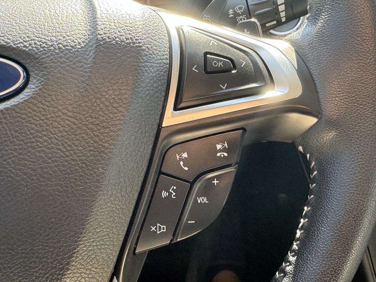 Ford Fusion SE FWD 2019