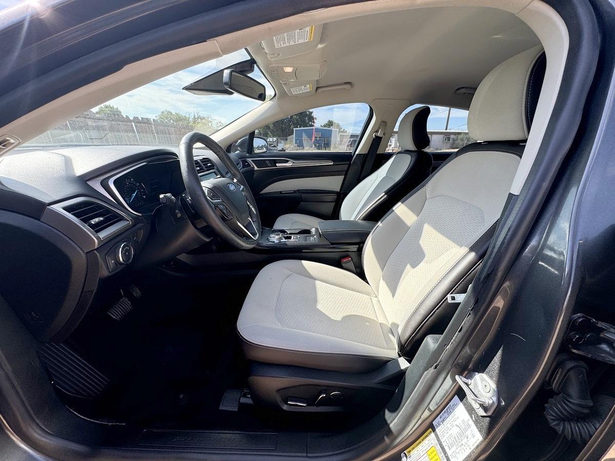 Ford Fusion SE FWD 2019