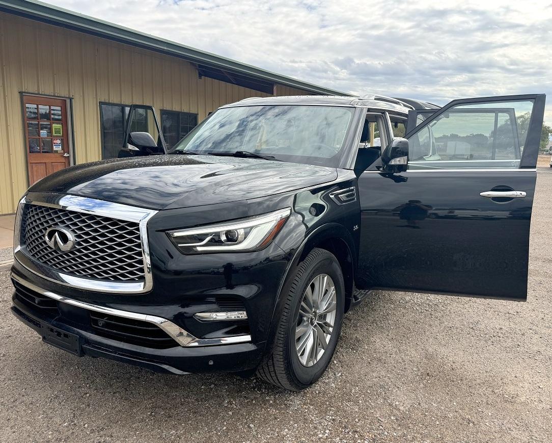 Infiniti QX80 LUXE AWD 2020