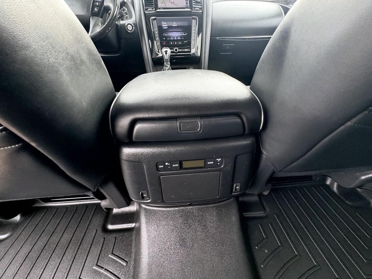 Infiniti QX80 LUXE AWD 2020