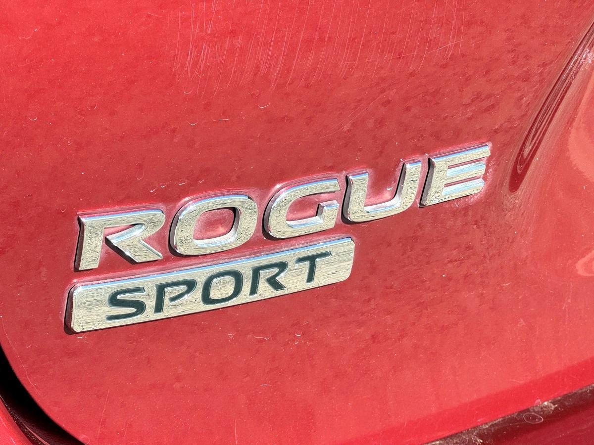 Nissan Rogue Sport FWD S 2020