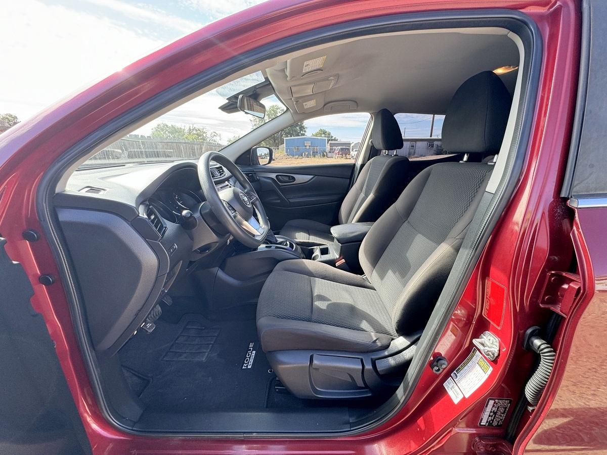 Nissan Rogue Sport FWD S 2020