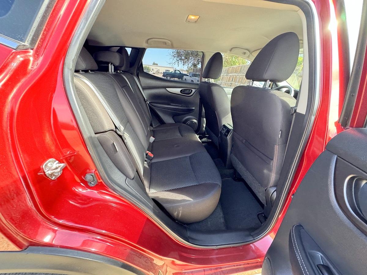 Nissan Rogue Sport FWD S 2020
