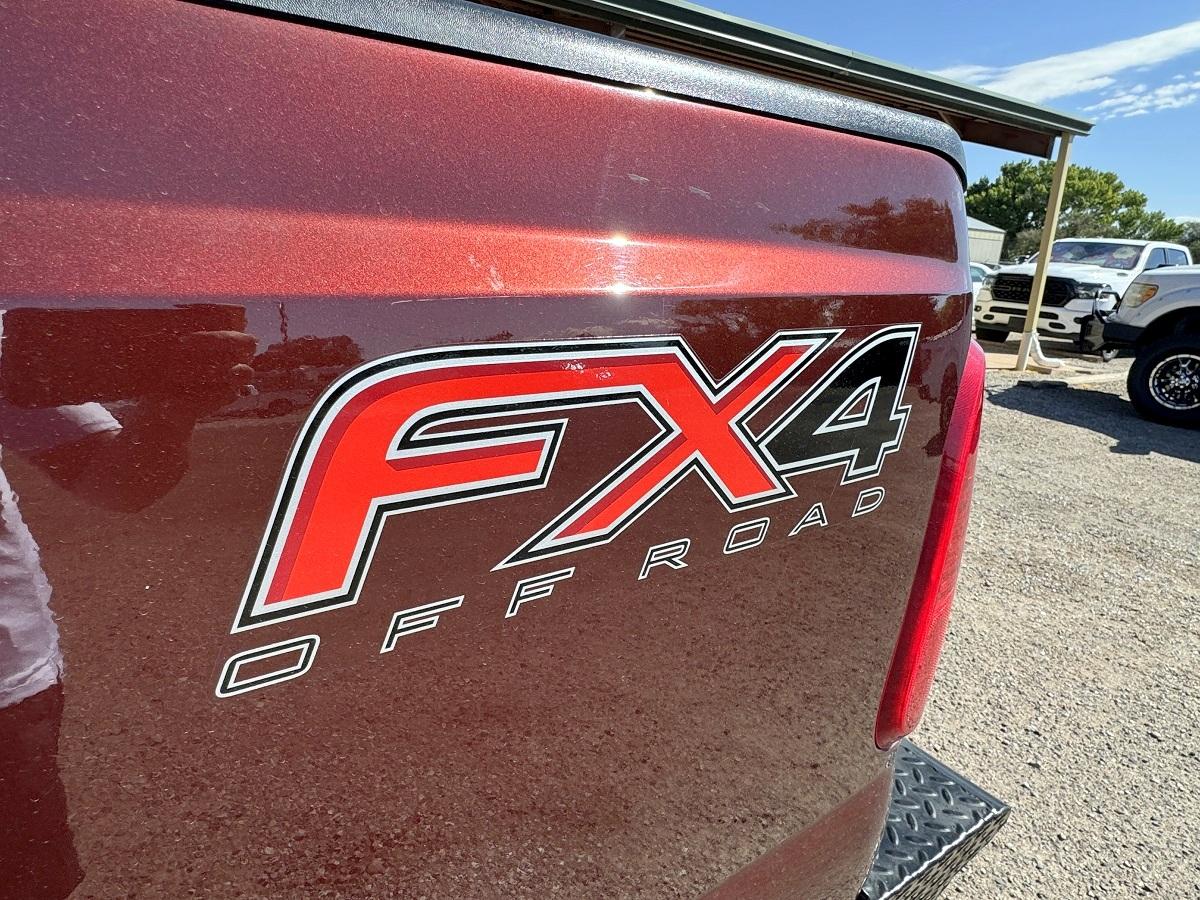 Ford Super Duty F-250 SRW  2015