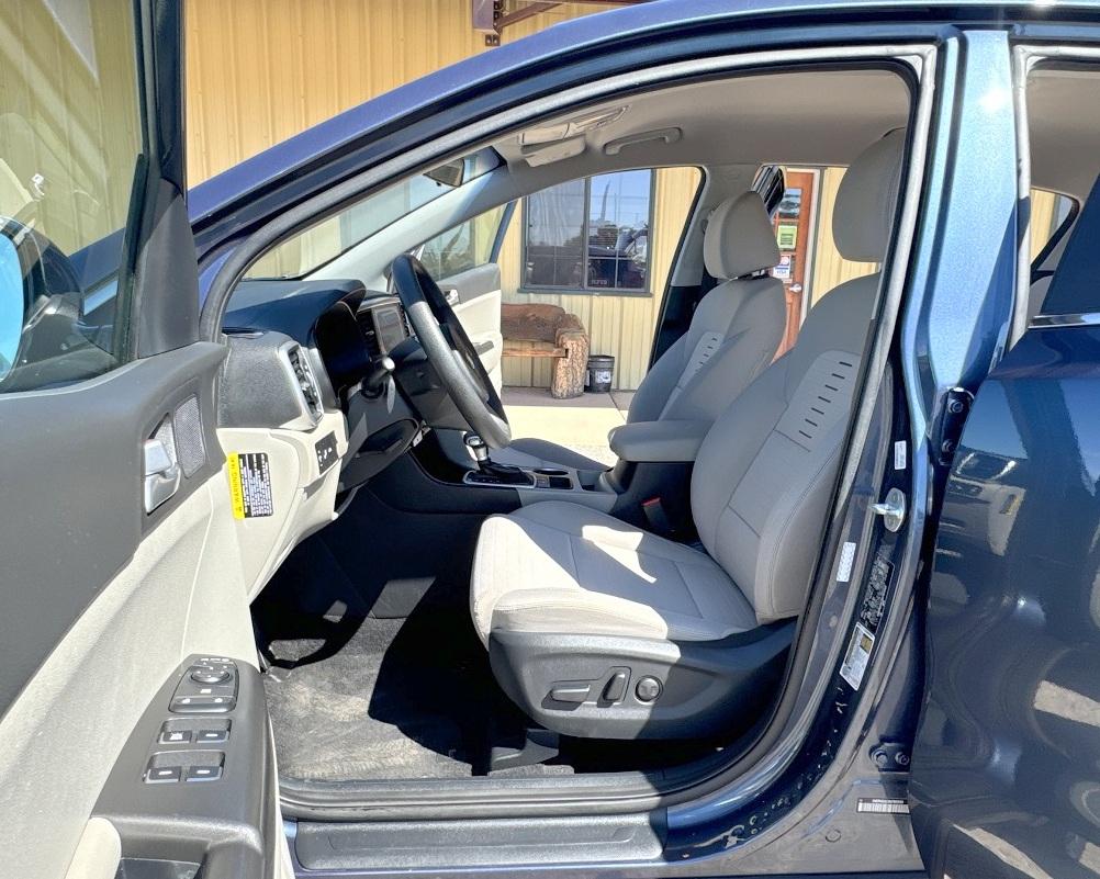 Kia Sportage LX FWD 2021