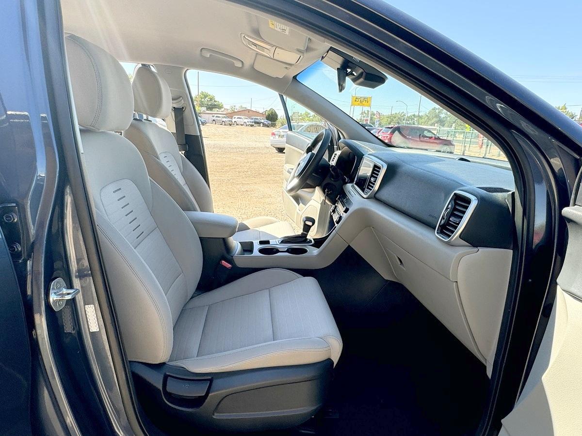 Kia Sportage LX FWD 2021