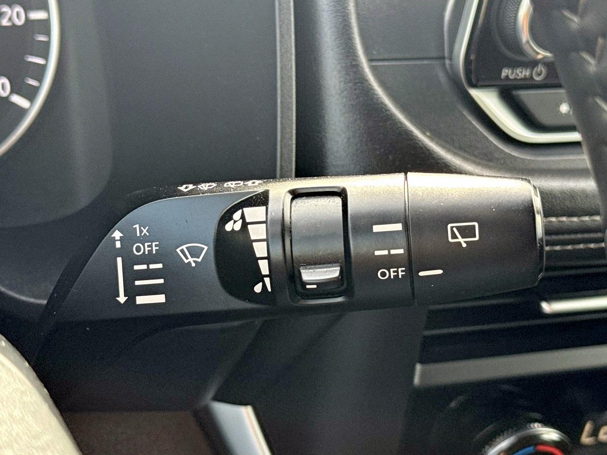 Nissan Rogue FWD SV 2025