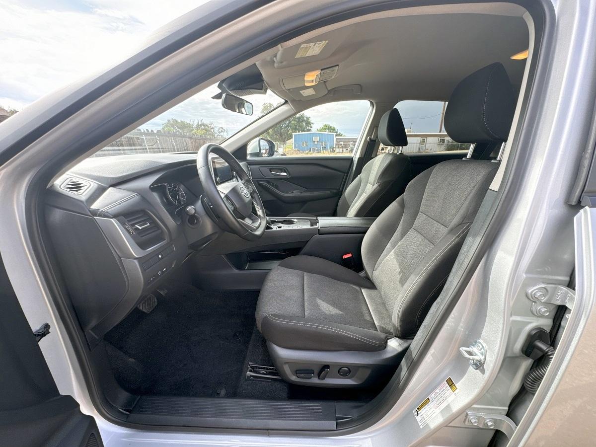 Nissan Rogue FWD SV 2025