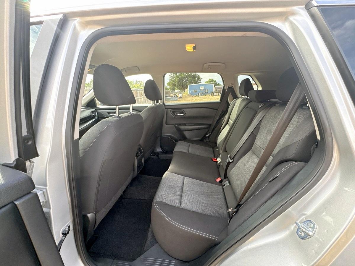Nissan Rogue FWD SV 2025